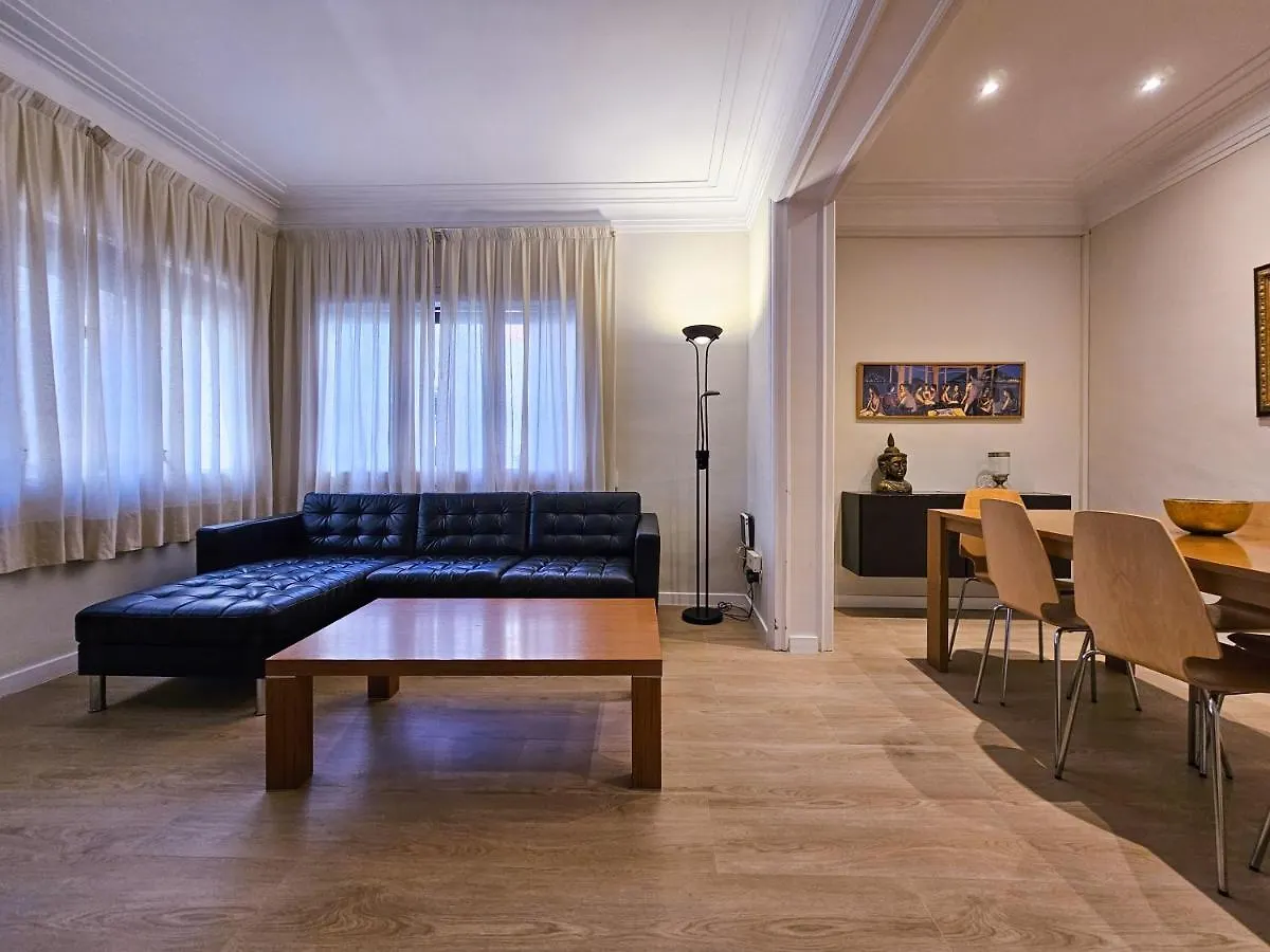 Classbedroom Park Gueell Apartment Barcelona 0*,  Spain